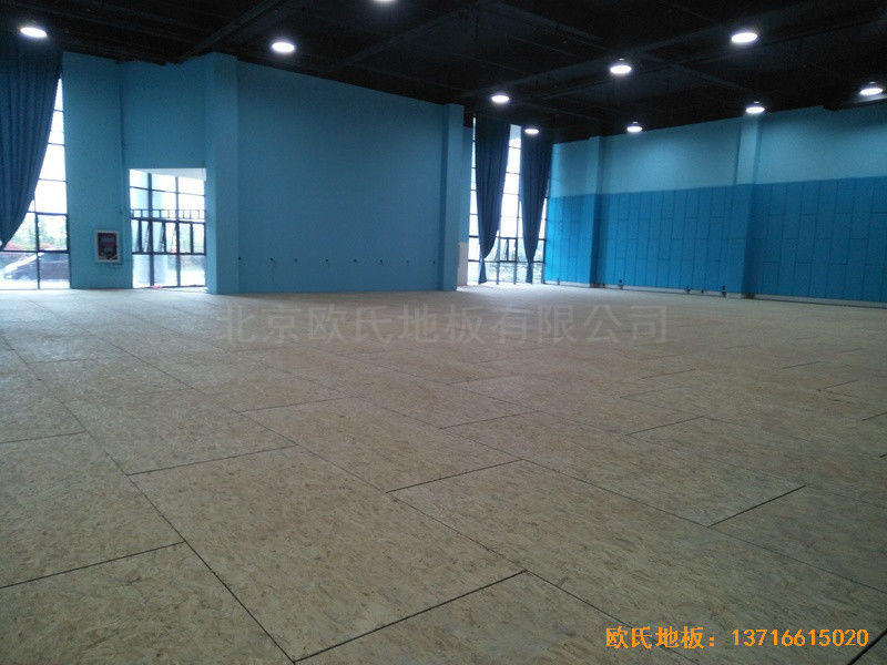江蘇柘汪鎮港口大廈運動館運動地板鋪裝案例3