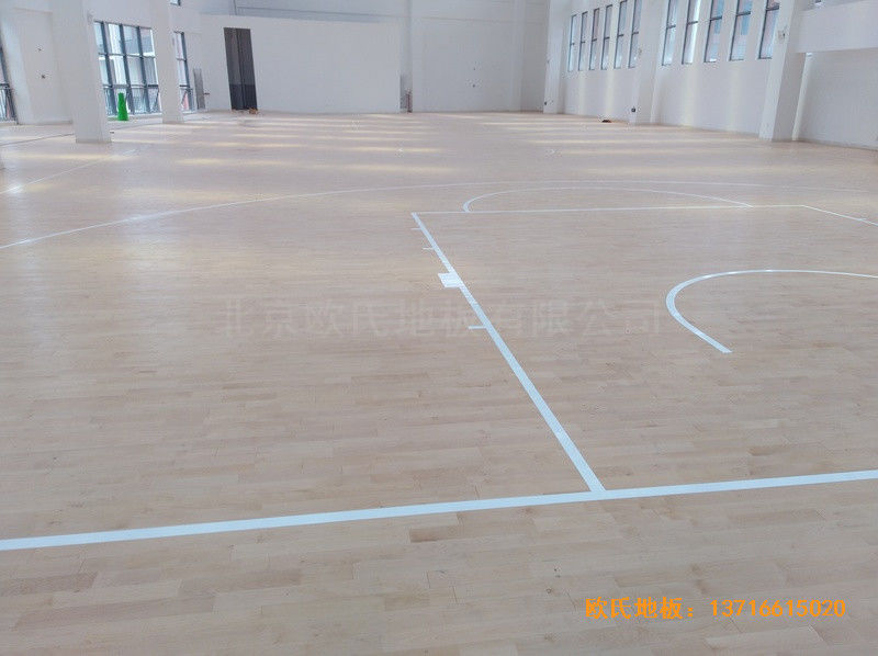 重慶重光小學籃球館運動地板施工案例0