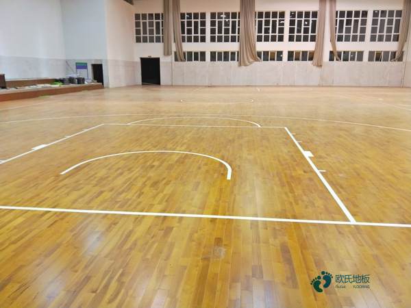 高品質(zhì)運動體育木地板廠家報價