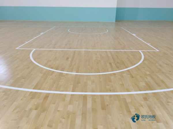 行業體育籃球木地板安裝公司