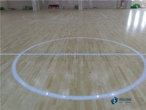 運(yùn)動(dòng)木地板怎樣更美觀？