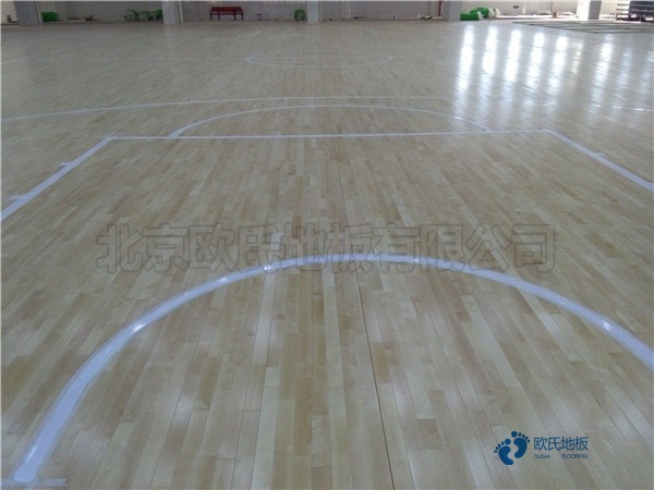 運(yùn)動(dòng)木地板怎樣更美觀？