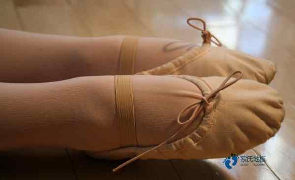 運動木地板標準施工流程和廠家的選擇