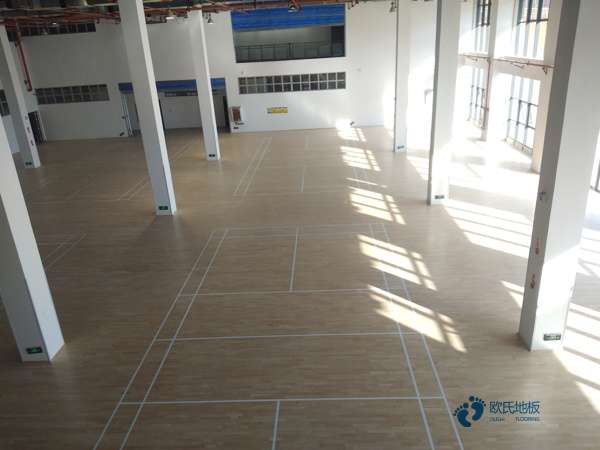 籃球館木地板施工規范2