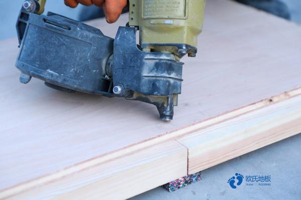 學?；@球場館木地板規(guī)格1