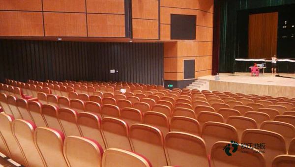 柞木運(yùn)動(dòng)籃球木地板要多少錢(qián)