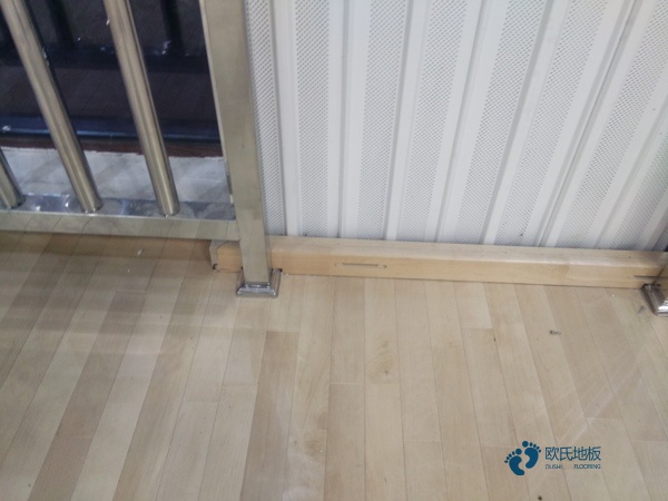 校園運動籃球木地板價格多少