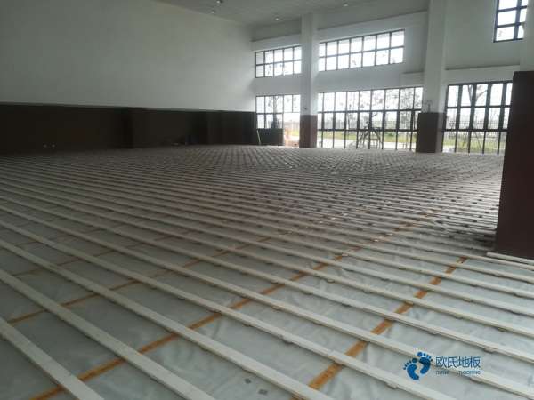小學(xué)籃球運(yùn)動木地板施工工藝1