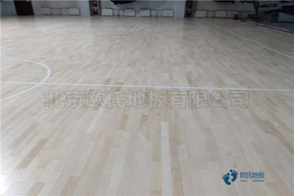 籃球場地木地板哪個牌子比較好3