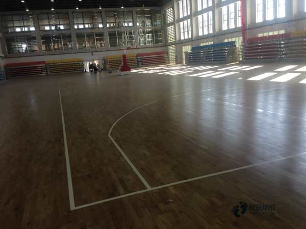 運動館木地板施工價格2