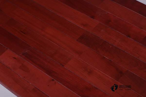 籃球場(chǎng)專業(yè)運(yùn)動(dòng)木地板怎么施工方案1