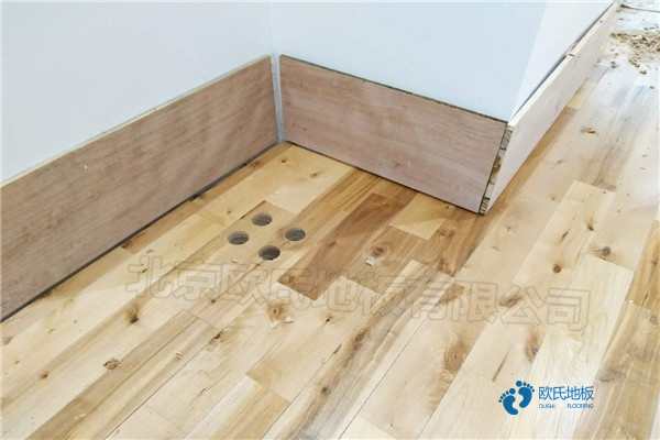 中學(xué)籃球場館地板施工工藝3