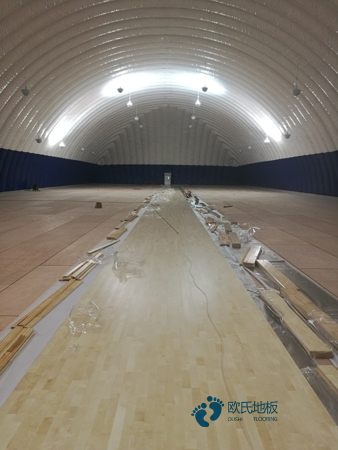 籃球館室內木地板翻新3