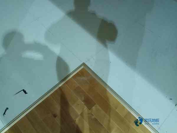 定制運動場地地板品牌大全1