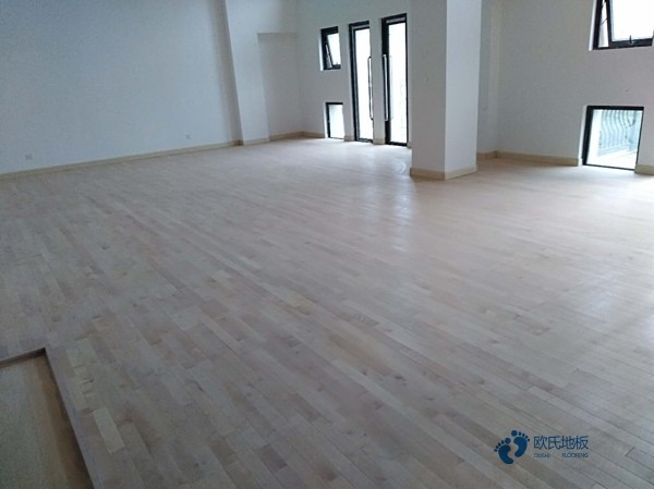 20厚體育場(chǎng)地木地板品牌哪個(gè)好2