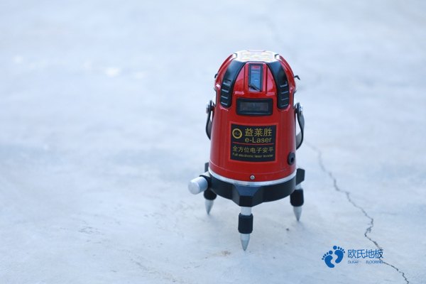 楓木運(yùn)動(dòng)籃球木地板價(jià)格多少